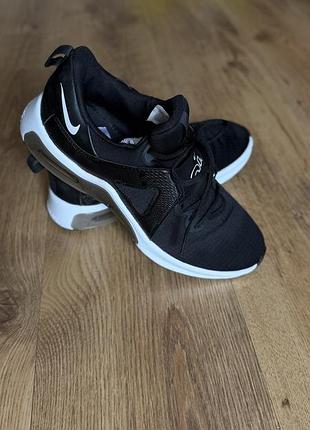 Кросівки nike