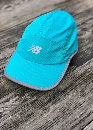 Унисекс кепка new balance 5 panel