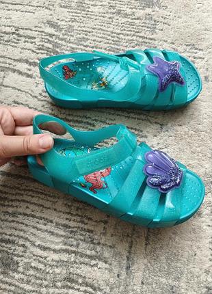Сандалии для девочки crocs из серии disney русалочка ариэль🧜‍♀️