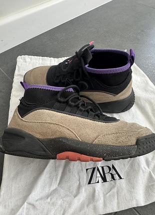 Кросівки zara
