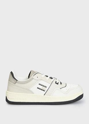 Чоловічі кросівки tommy jeans retro basket у бежевому кольорі