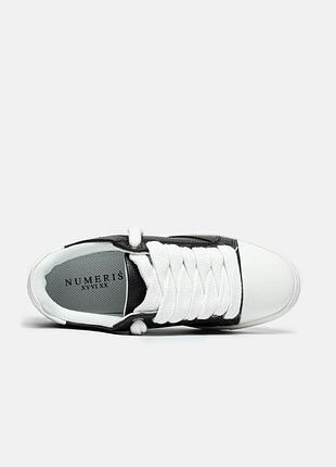 Numeris black lether 7