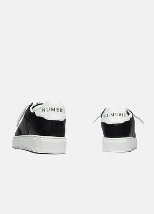 Numeris black lether 5