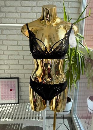 🌸 ✨ комплект ліф s + трусики s ✨🌸 від hunkemoller 75 aa a, 70 a b, 65 b c бралет без кісточок