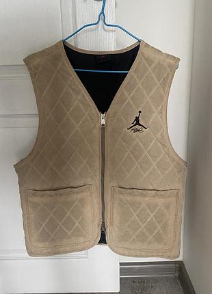 Чоловічий жилет jordan