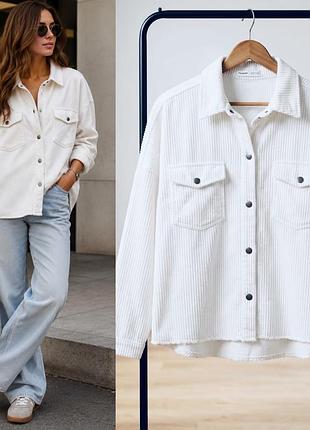 Біла сорочка вельветова pull&bear