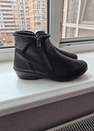 Женские ботиночки