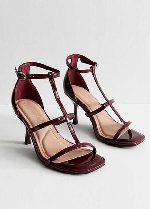 Босоніжки new look kitten heels 39р бургунді
