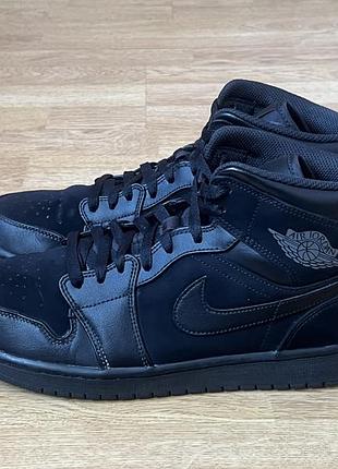 Кросівки nike jordan оригінал в ідеальному стані 43 розмір