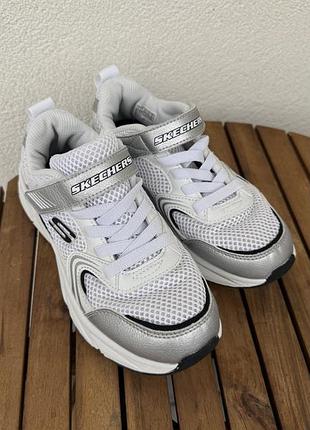 Кросівки skechers