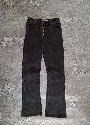Джинсы клеш буткат zara с золотой фурнитурой (eur 38 / m)