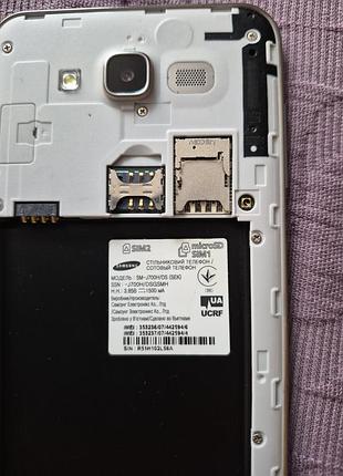 Продам смартфон samsung j7 android 5