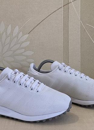 Мужские белые кроссовки adidas la trainer оригинал размер 42