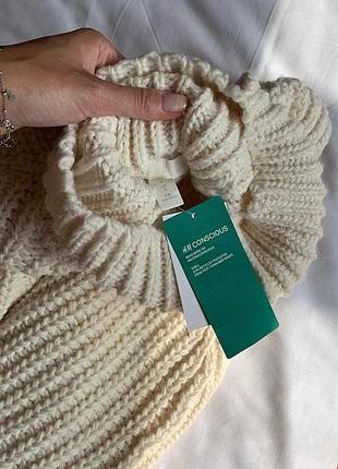 Молочна жилетка молочний светр без рукава з горлом h&m