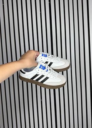 Стильні жіночі кросівки adidas samba og vegan low white black