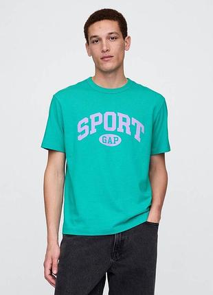 Чоловіча футболка gap