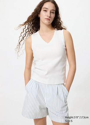 Топ майка со встроенным бюстгальтером uniqlo