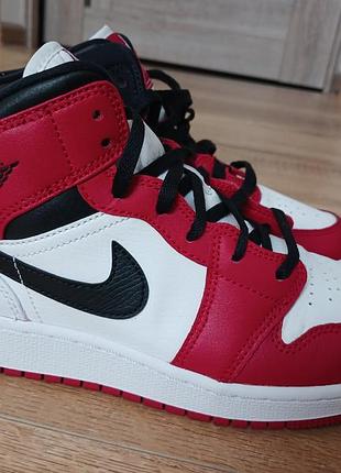 Кроссовки nike jordan , оригинал. р37