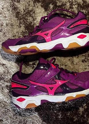 Кросівки mizuno wave twister 4 для волейболу / залу / фітнесу  оригінал р.38 (24см) volleyball,fitnes,sport,shoes,girl,women