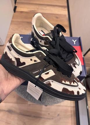 Кеди, кеды, кросівки tommy hilfiger. оригінал