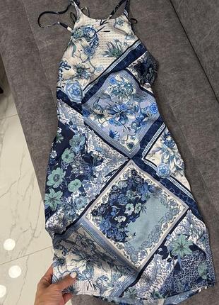 Сукня guess