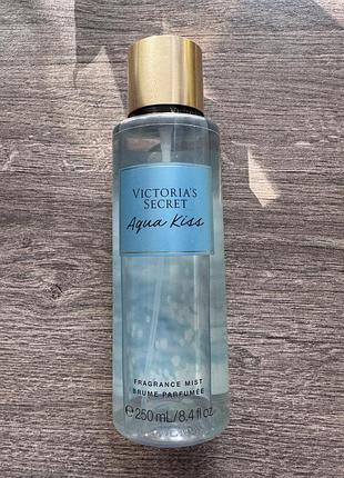 Aqua kiss victoria’s secret