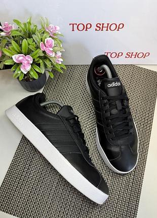 Оригинальные кроссовки adidas