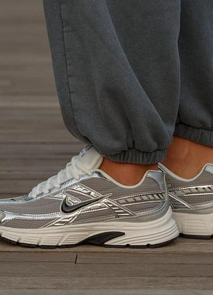 Женские кроссовки nike initiator grey silver / smb+ 🔗