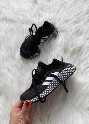 Кроссовки adidas