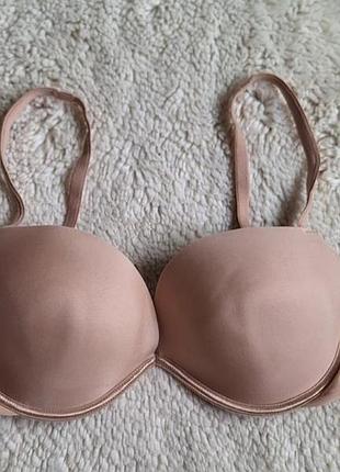 Бюстгальтер пушап большой +2 размера wonderbra