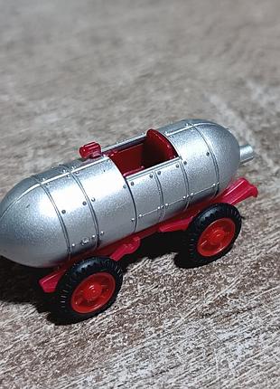 Киндер фигурка. авто. 2001 год.