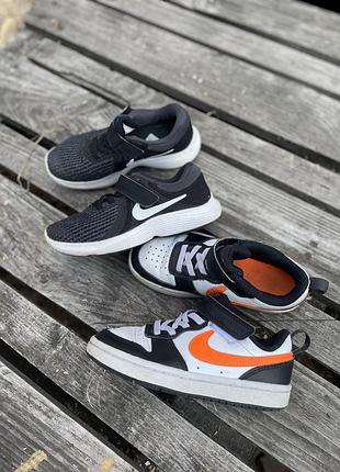 Кросівки nike 28