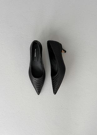 Натуральные кожаные (рептилия) туфли тм olli shoes черные
