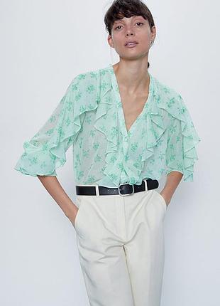 Шикарная легкая шифоновая рубашка с воланами zara
