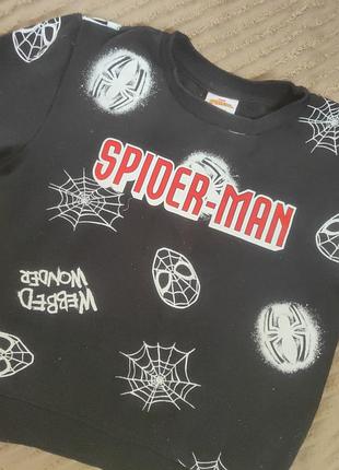 Кофта marvel на 4-5 лет 2