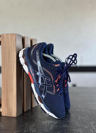 Кросівки asics