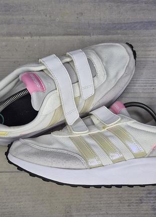 Кроссовки adidas