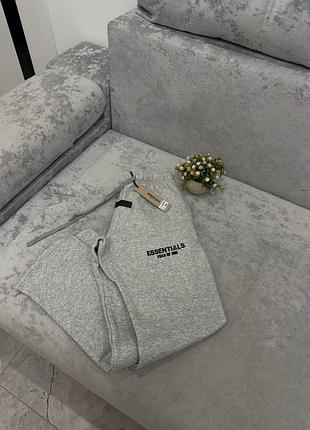Штани essentials