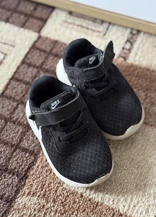Кросівки nike