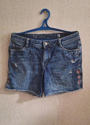 Джинсові шорти s.oliver denim smart short з вишивкою, рвані