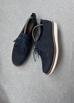 Clark’s artisan шкіряні кросівки 40/41