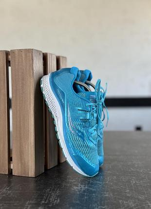 Кросівки saucony