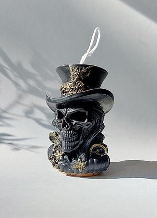 Свічка ручної роботи "череп у циліндрі", 110 г чорний
