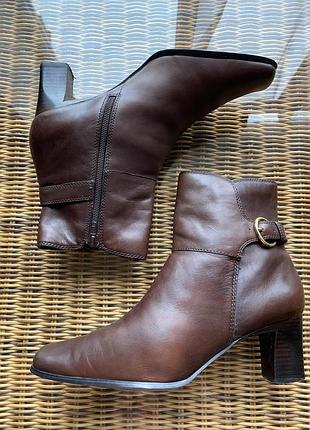Шкіряні ботильйони ak anne klein оригінал