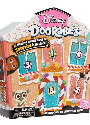 Игровой набор "большой праздничный домик" disney doorables 44637, 5 фигурок