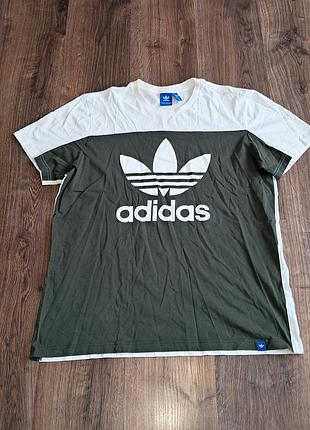 Мужская уникальная футболка adidas original с большим лого оригинал