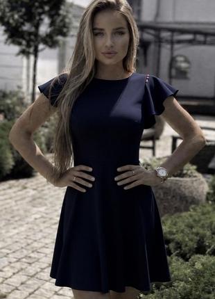 Сукня плаття