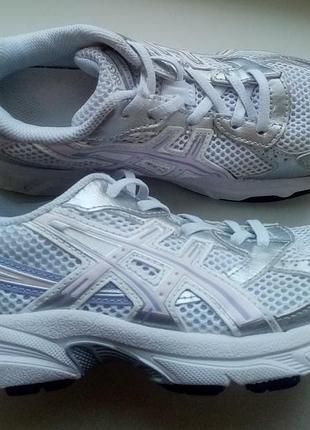 Кросівки для дівчинки asics gel 1130 (оригінал)