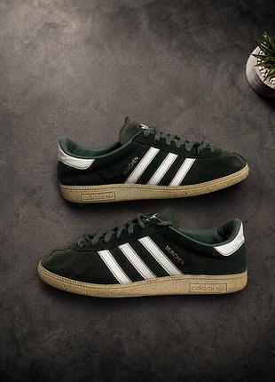 Кросівки adidas manchen,оригінал
