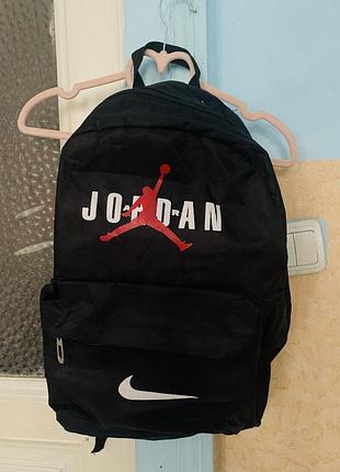 Рюкзак найк nike jordan жордан вместительный красивый
